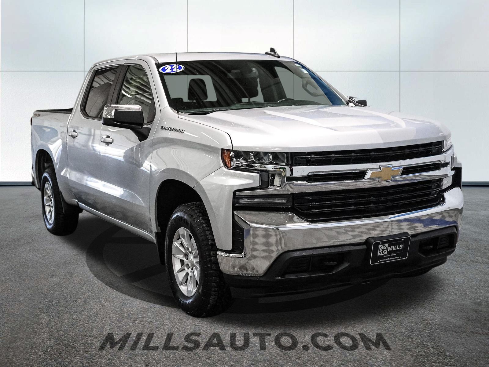 2022 Chevrolet Silverado 1500 Limited LT - Photo 11