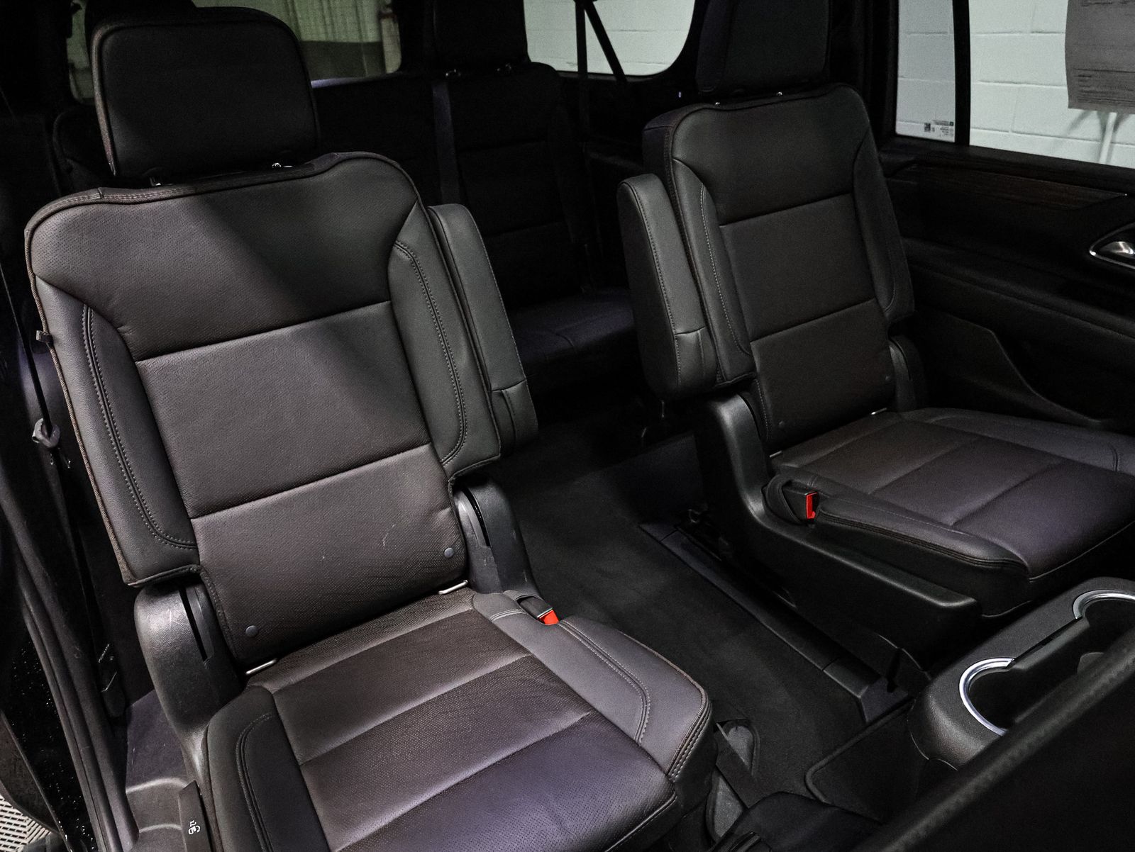 2022 Chevrolet Suburban High Country - Photo 25