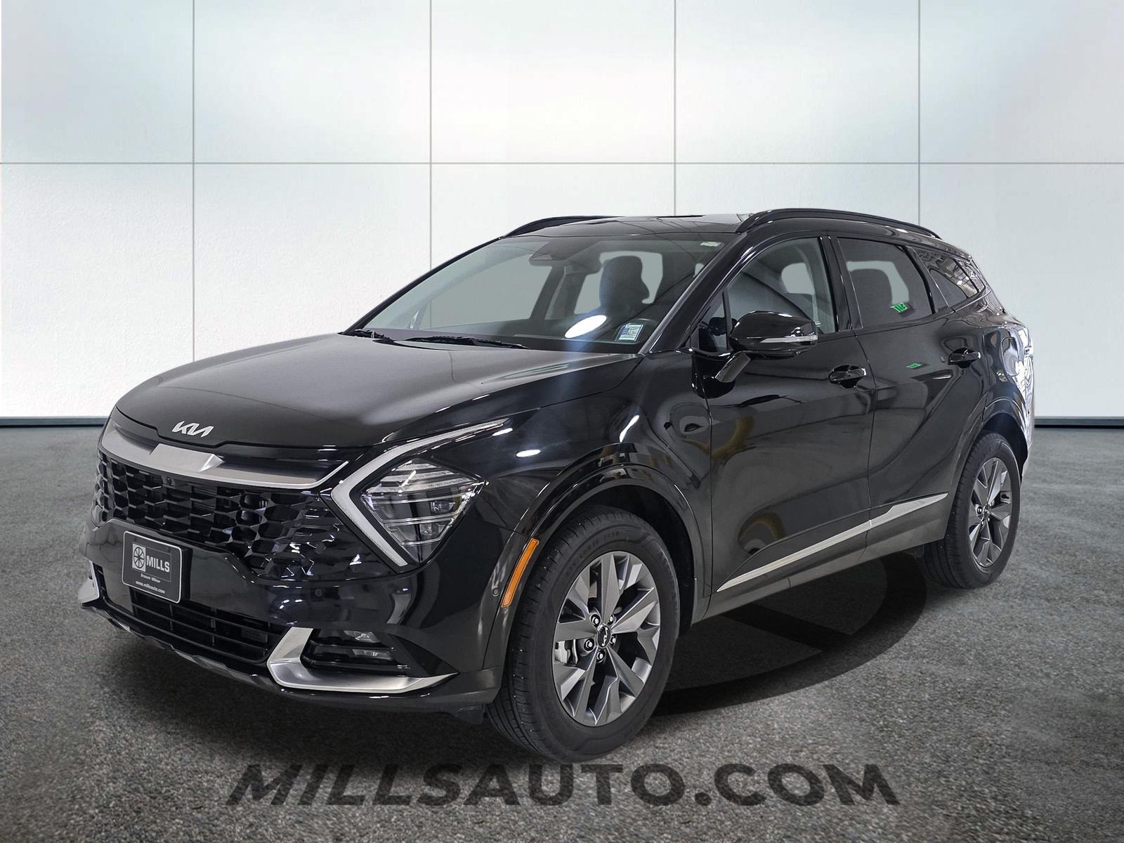 Used 2025 Kia Sportage SX Prestige Hybrid with VIN KNDPXCDG7S7211256 for sale in Willmar, Minnesota