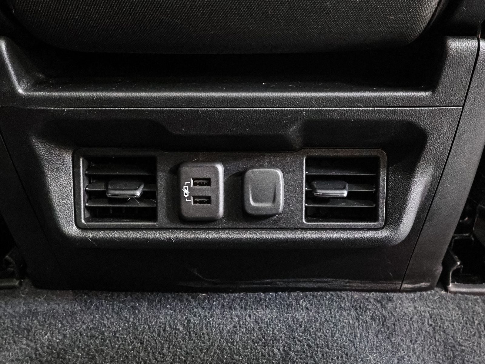 2022 Chevrolet Silverado 1500 Limited LT - Photo 25