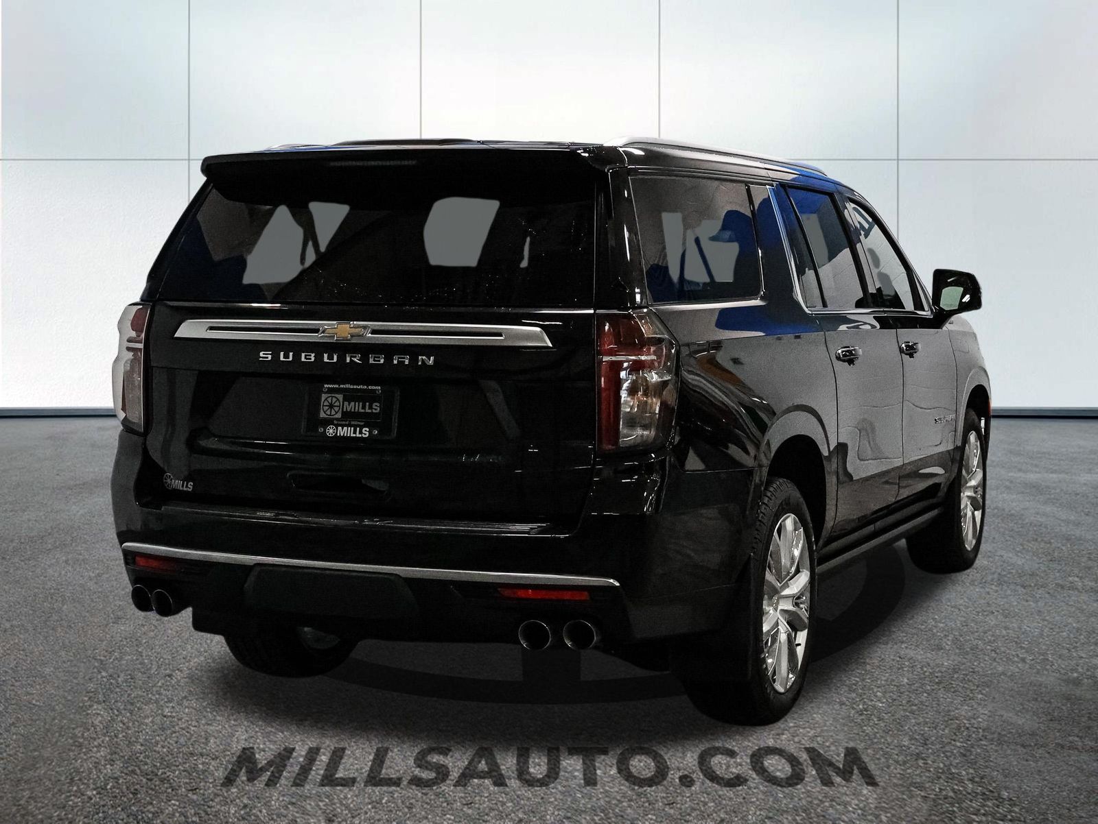 2022 Chevrolet Suburban High Country - Photo 7