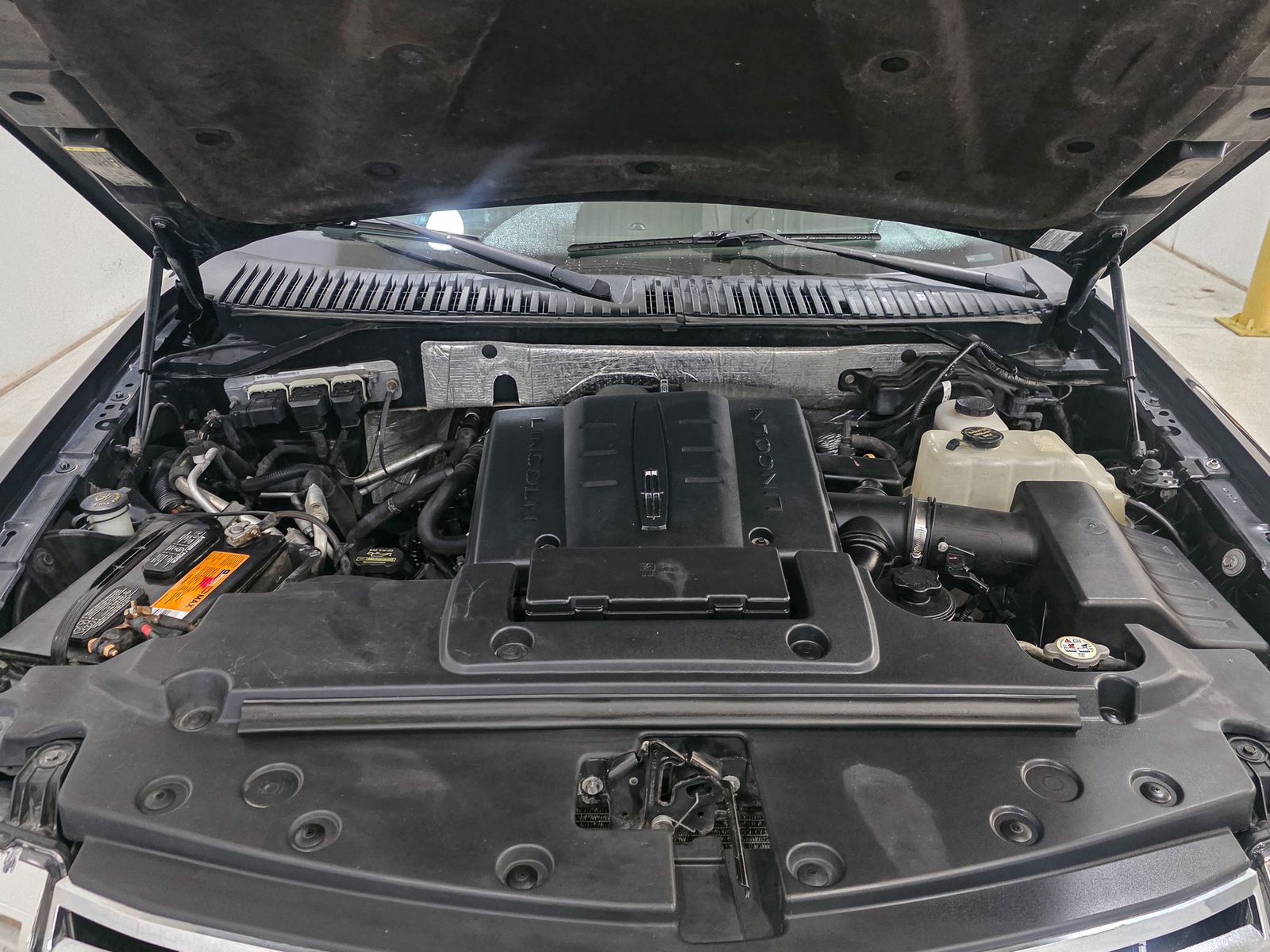 2010 Lincoln Navigator Base - Photo 16