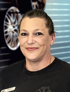 Staff member Rachel Petersen from ID_6ea6a144197e