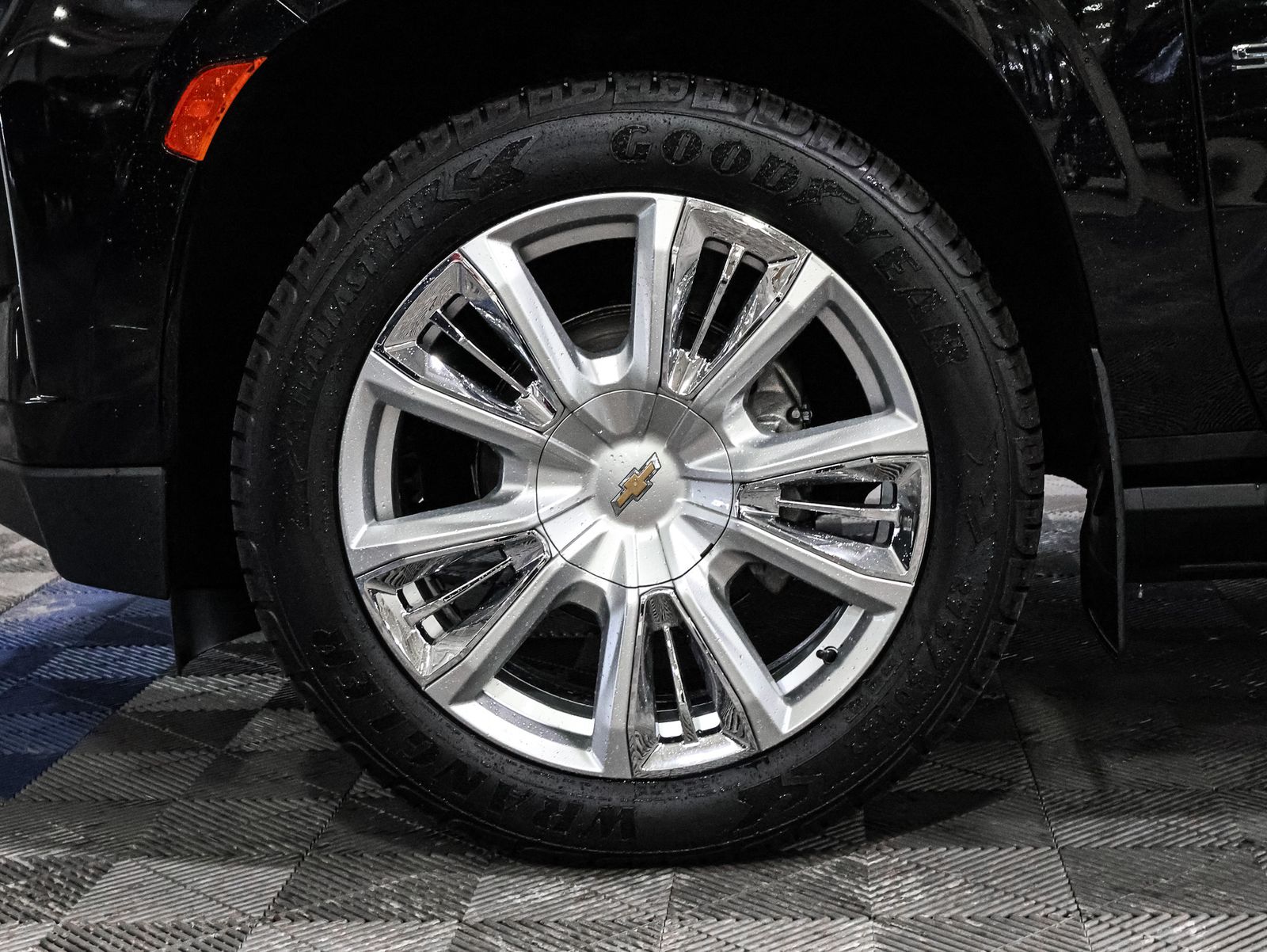 2022 Chevrolet Suburban High Country - Photo 20