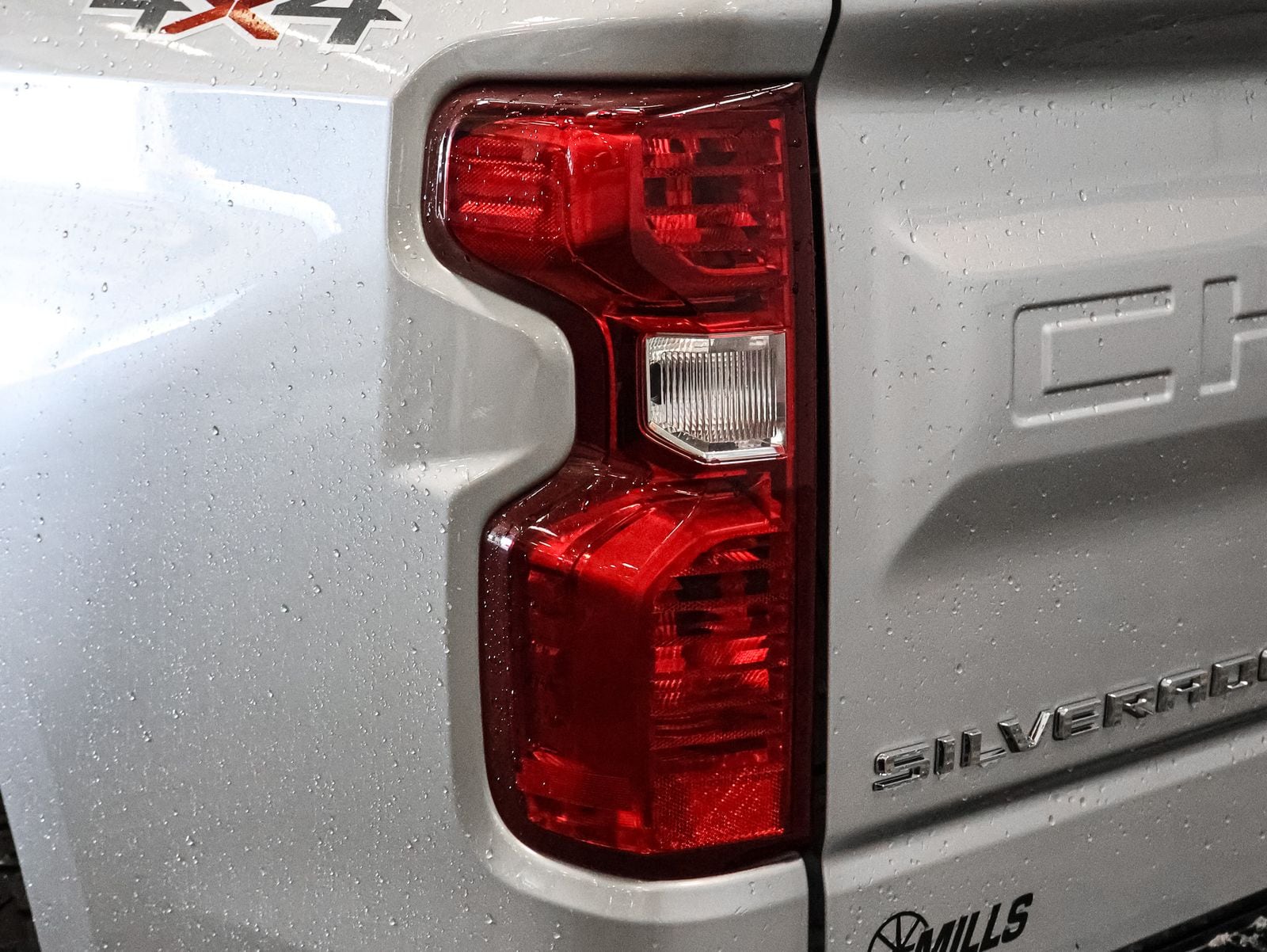 2022 Chevrolet Silverado 1500 Limited LT - Photo 15