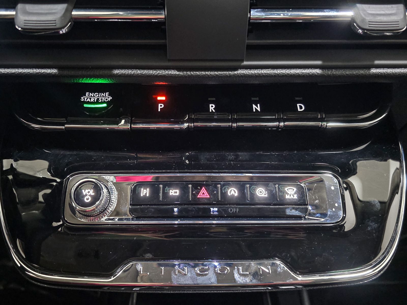 2026 Lincoln Corsair Premiere - Photo 29