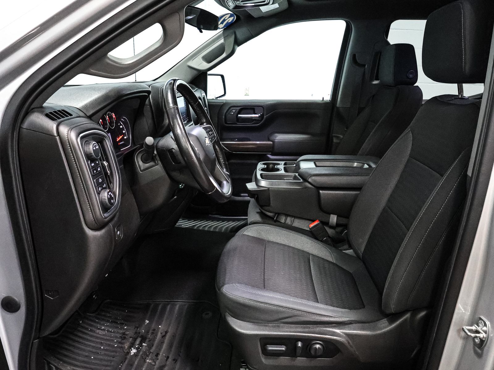 2022 Chevrolet Silverado 1500 Limited LT - Photo 21