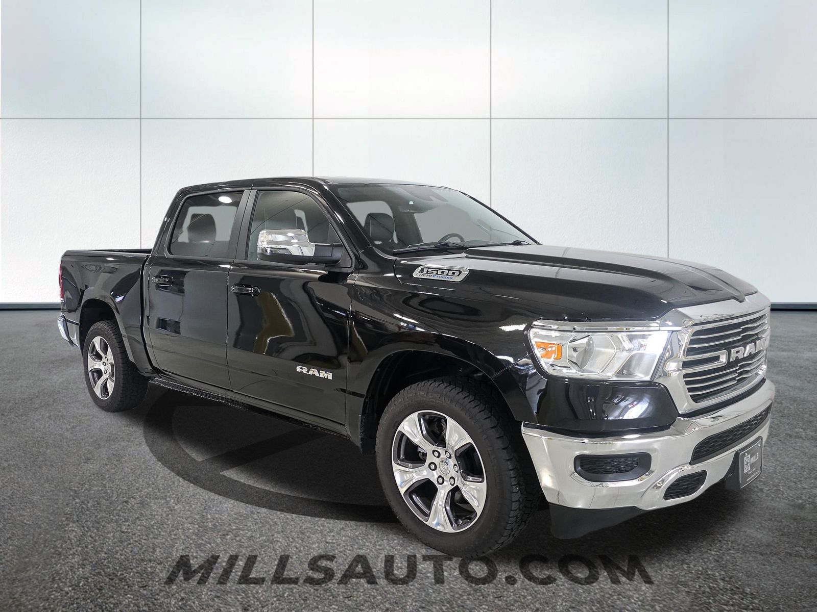 2023 RAM Ram 1500 Pickup Laramie - Photo 10