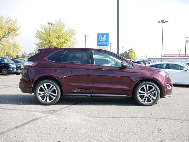 Used 2017 Ford Edge Sport with VIN 2FMPK4AP3HBB33787 for sale in Willmar, Minnesota