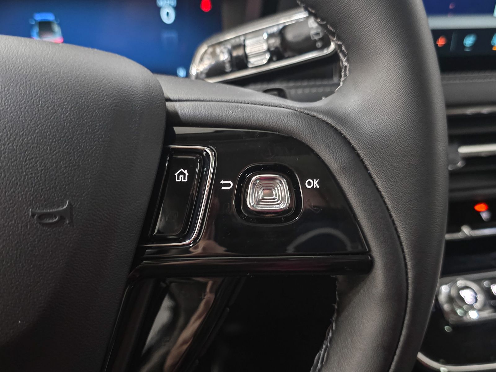 2026 Lincoln Corsair Premiere - Photo 38