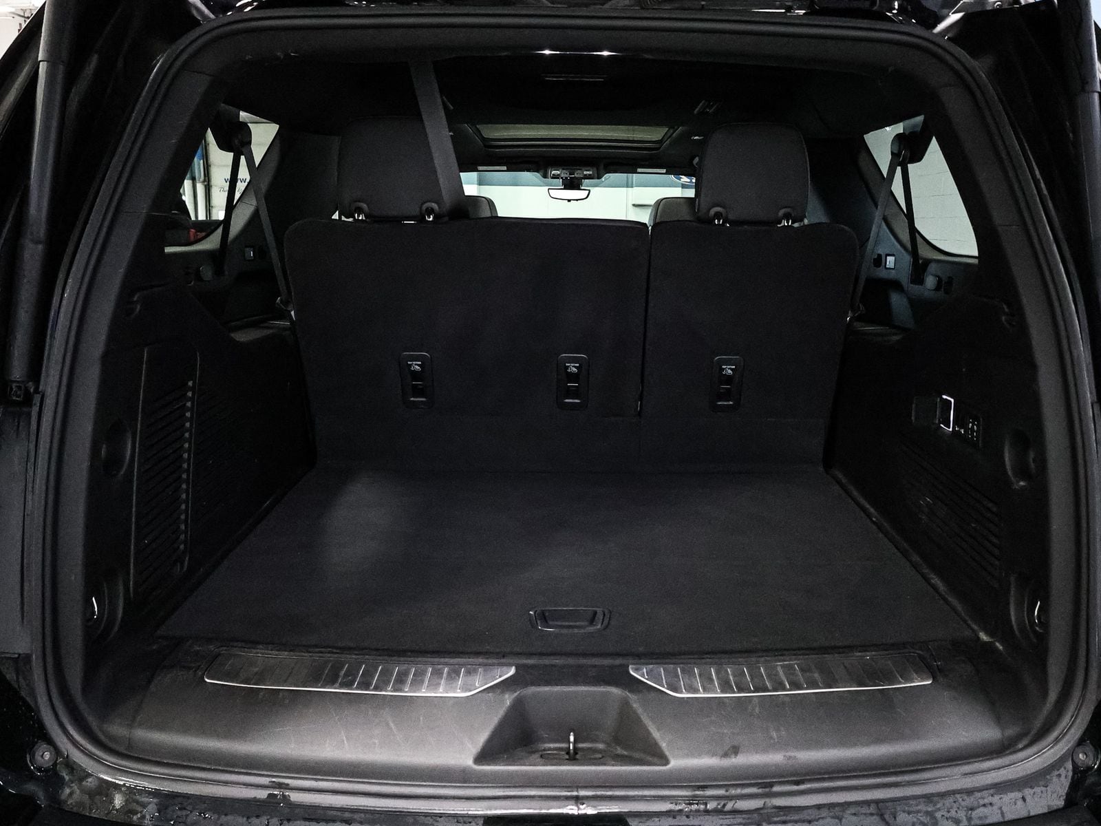 2022 Chevrolet Suburban High Country - Photo 17