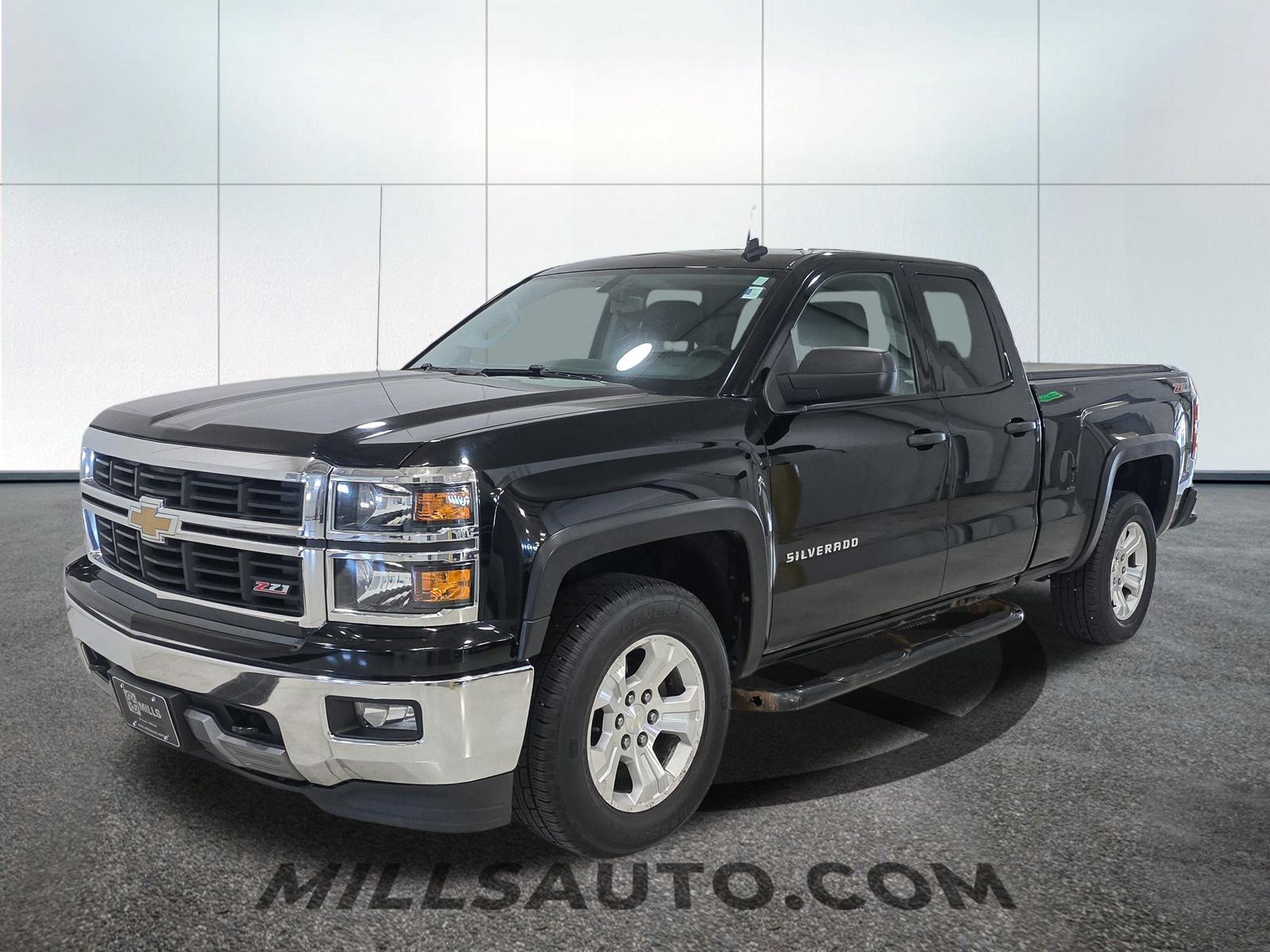 Used 2014 Chevrolet Silverado 1500 LT with VIN 1GCVKRECXEZ401744 for sale in Willmar, Minnesota