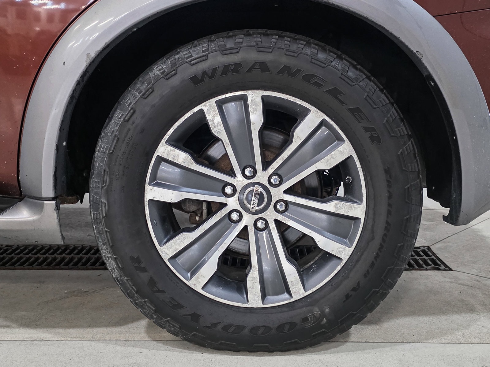2017 Nissan Armada SL - Photo 18