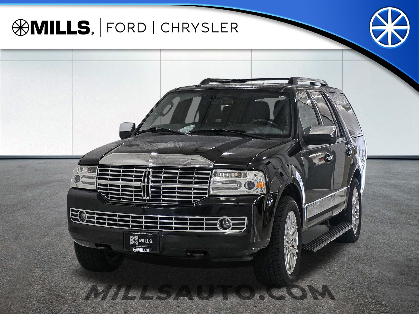 Used 2010 Lincoln Navigator Base with VIN 5LMJJ2J53AEJ06317 for sale in Willmar, Minnesota