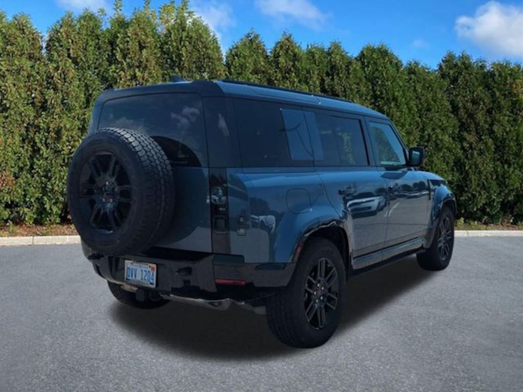 Used 2026 Land Rover Defender 110 X-Dynamic SE SUV