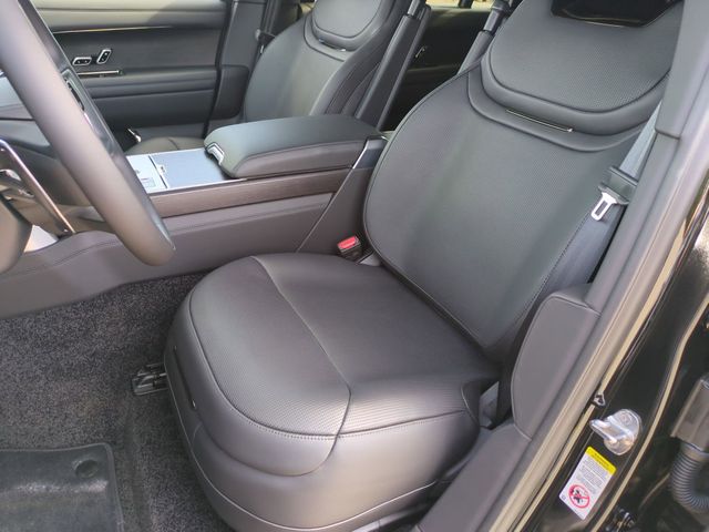 2026 Land Rover Range Rover SV - Photo 12