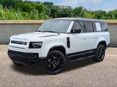 2026 Land Rover Defender 130 X-Dynamic SE SUV