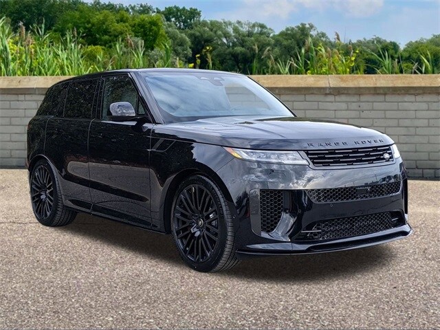 2025 Land Rover Range Rover Sport photo 3