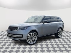2026 Land Rover Range Rover SE SUV