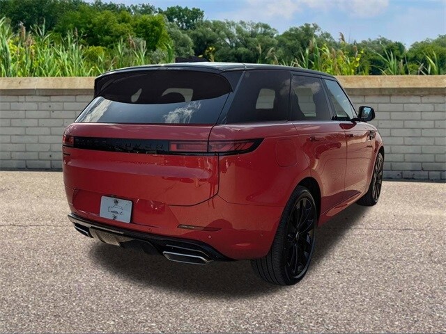2025 Land Rover Range Rover Sport Autobiography PHEV photo 4