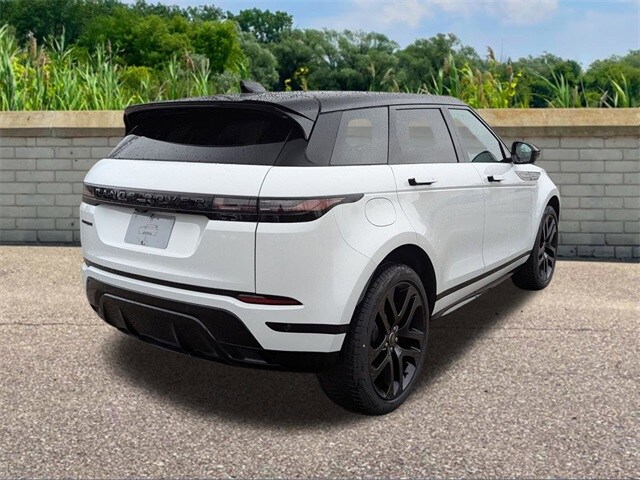 2026 Land Rover Range Rover Evoque Dynamic SE photo 4