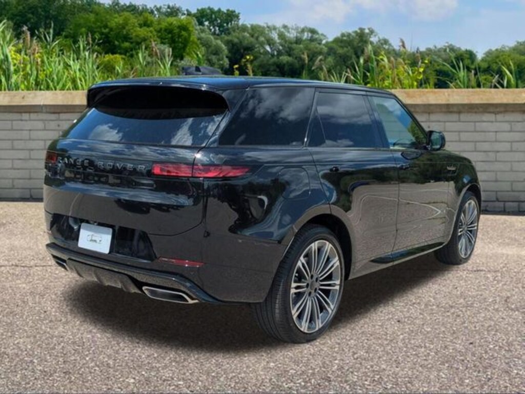 New 2026 Land Rover Range Rover Sport Dynamic SE SUV