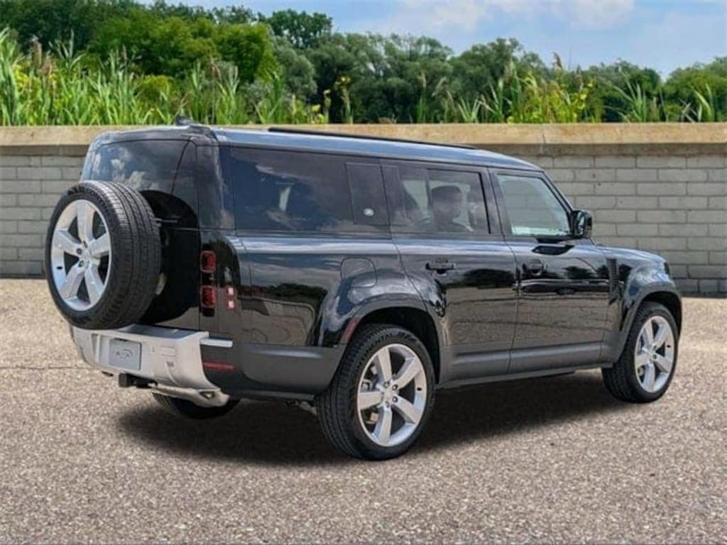 New 2024 Land Rover Defender 130 For Sale in MI Near Sterling
