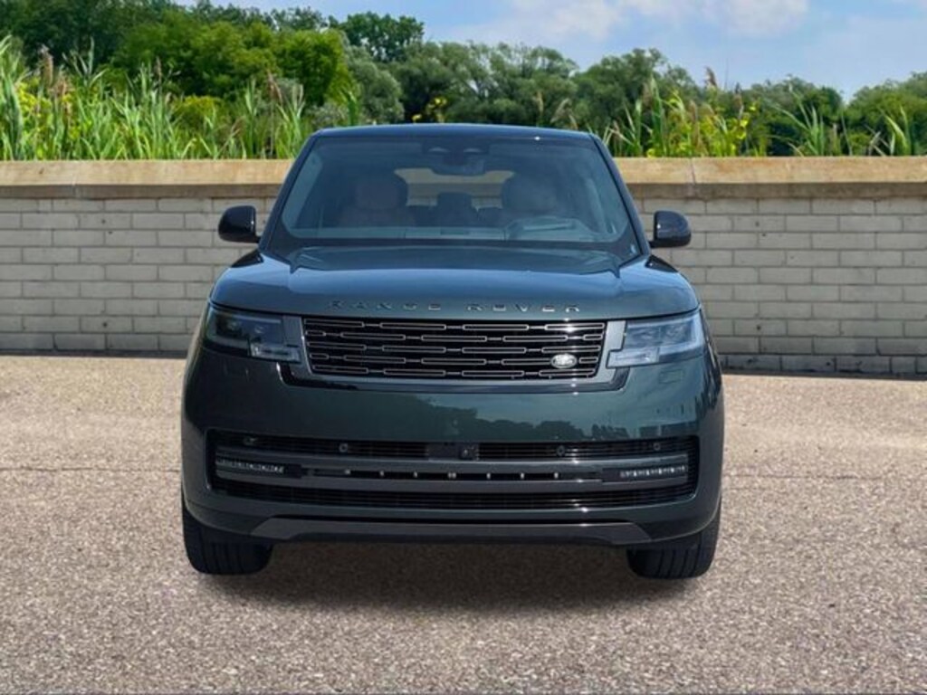 New 2026 Land Rover Range Rover SE LWB 7-Seats / V8 SUV