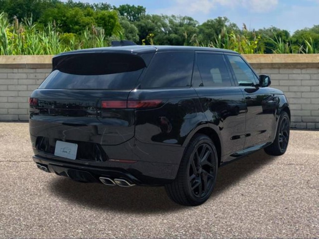 New 2026 Land Rover Range Rover Sport Dynamic SE SUV