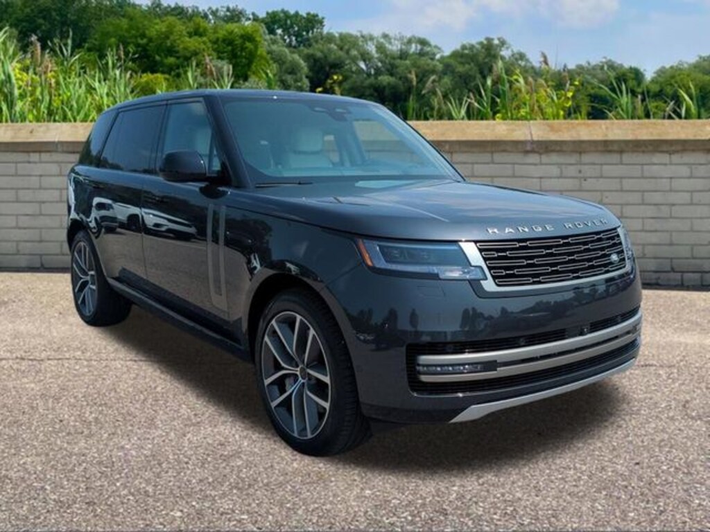 New 2026 Land Rover Range Rover SE SUV