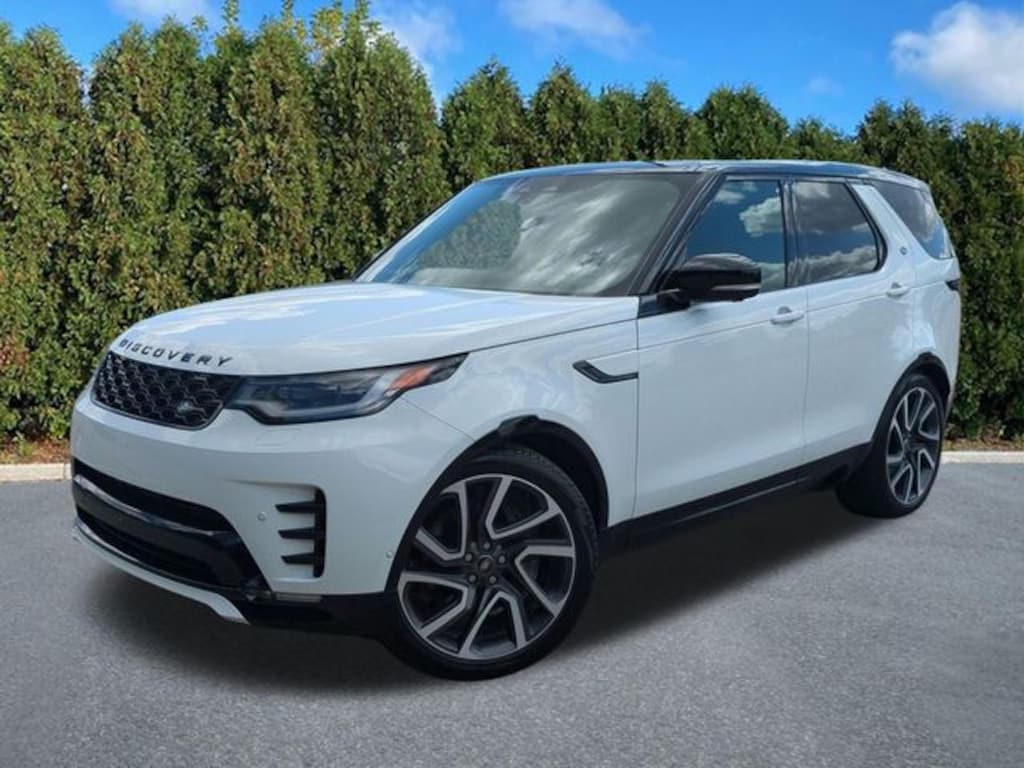 Used 2025 Land Rover Discovery P360 Dynamic SE SUV