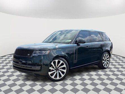 2026 Land Rover Range Rover SE SUV