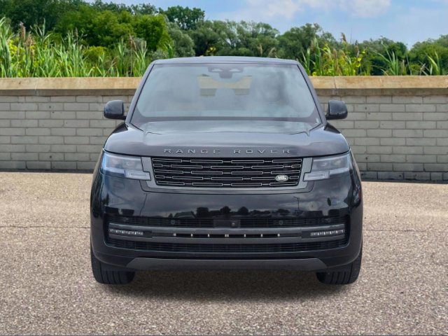 New 2026 Land Rover Range Rover SE SUV