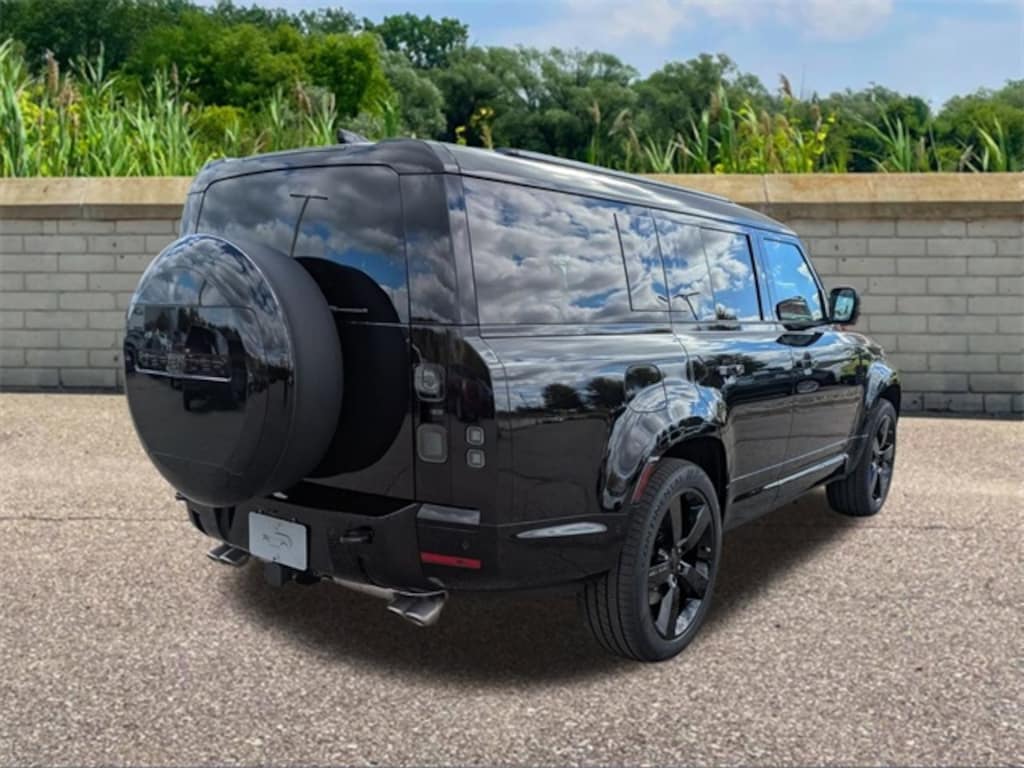New 2026 Land Rover Defender 130 XV8 500PS SUV