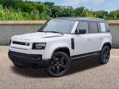 2026 Land Rover Defender 110 X-Dynamic SE SUV