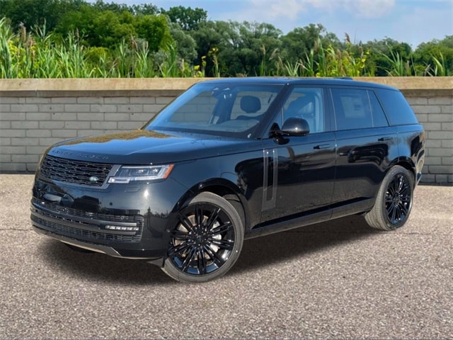 2026 Land Rover Range Rover SE's photo