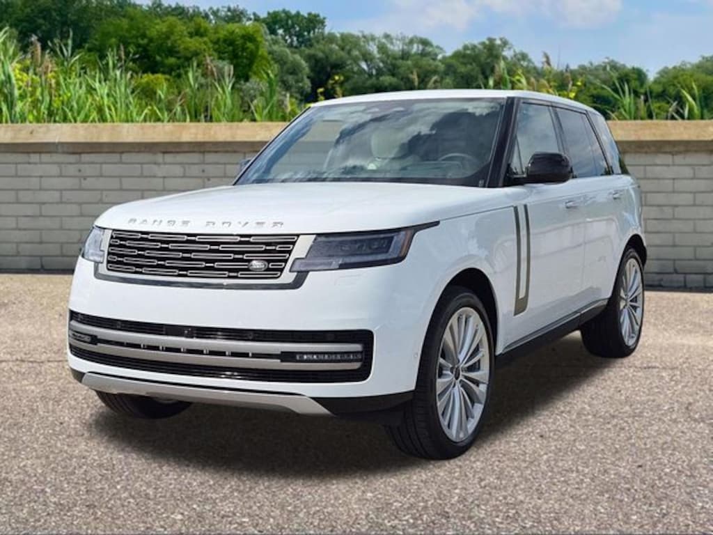 New 2026 Land Rover Range Rover SE SUV
