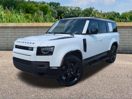 2026 Land Rover Defender 130 X-Dynamic SE SUV