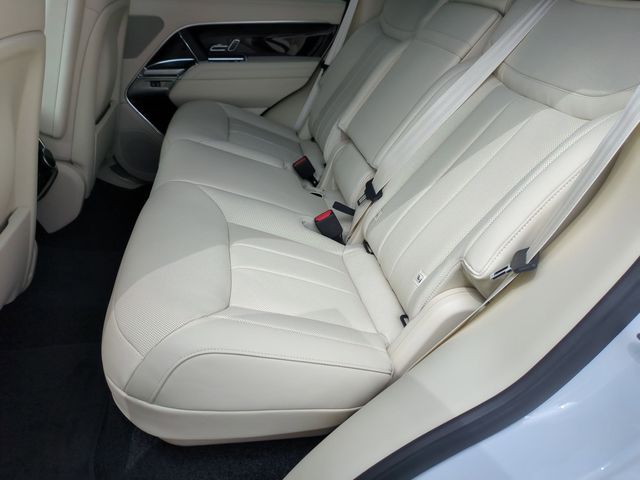 2026 Land Rover Range Rover SE - Photo 15