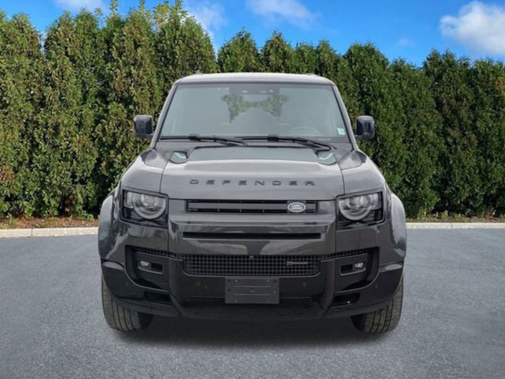 Used 2023 Land Rover Defender 110 X-Dynamic SE SUV