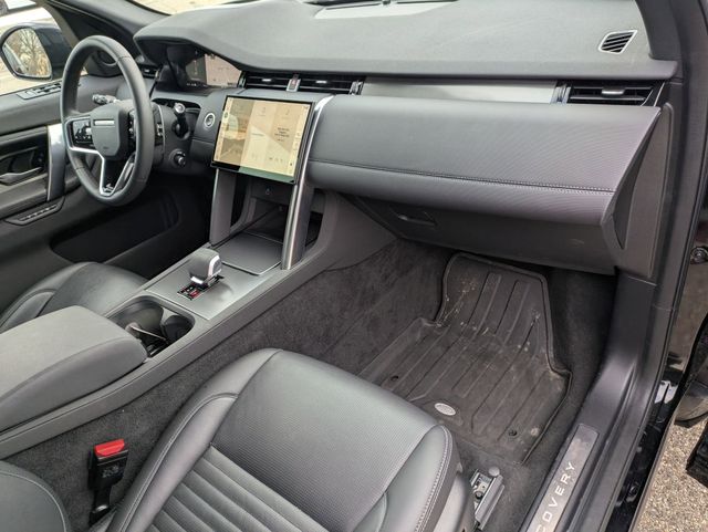 2025 Land Rover Discovery Sport Dynamic SE - Photo 19