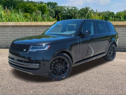 2026 Land Rover Range Rover SE SUV