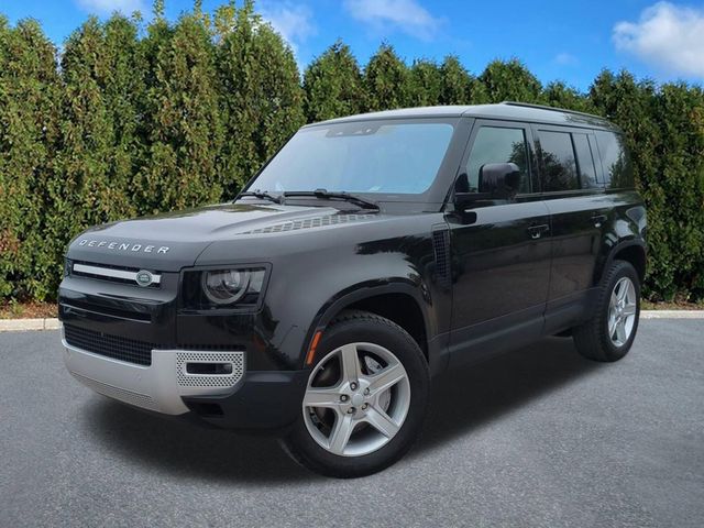 2020 Land Rover Defender SE's photo