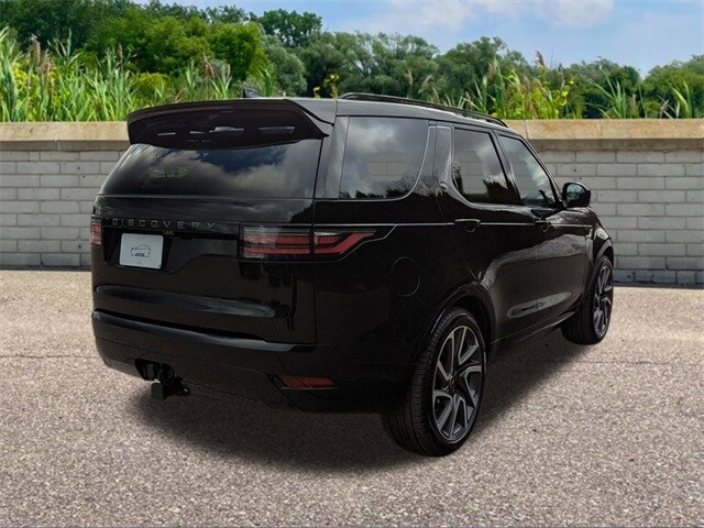 2025 Land Rover Discovery SE photo 4