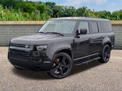 2026 Land Rover Defender 130 X-Dynamic SE SUV
