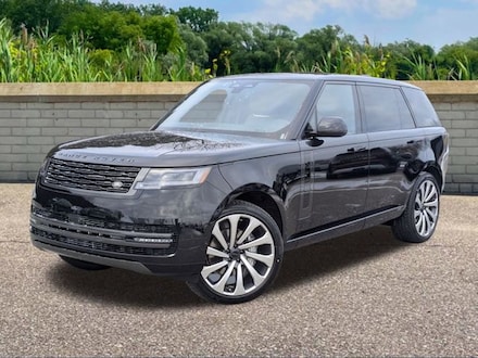 2026 Land Rover Range Rover SE SUV
