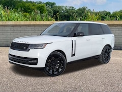 2026 Land Rover Range Rover SE SUV