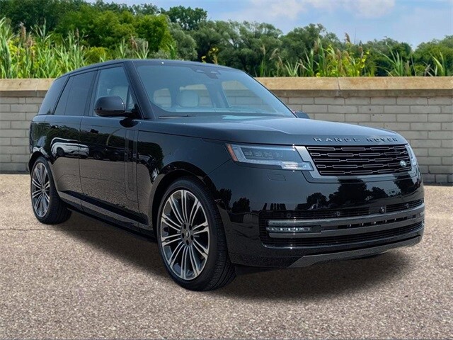2025 Land Rover Range Rover SE photo 2