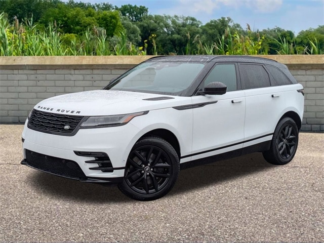 2026 Land Rover Range Rover Velar Dynamic SE