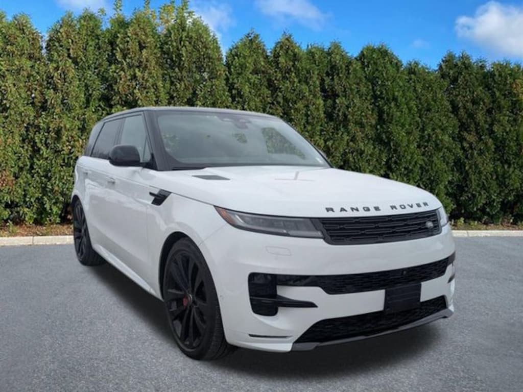 Used 2025 Land Rover Range Rover Sport P400 Dynamic SE SUV